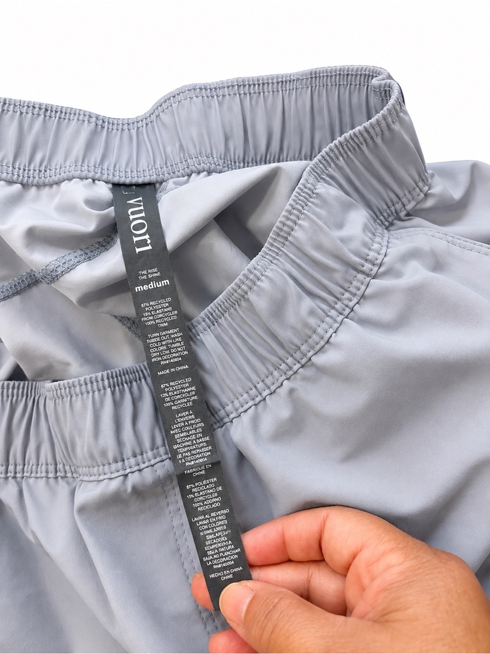 Vuori Men’s Medium Light Blue Gray Performance Athletic Shorts Zip Pocket - Picture 4 of 4